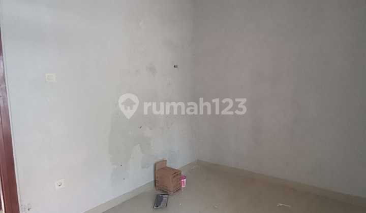 Dijual Rumah One Gate System di Perumahan Dealova Kartasura 2