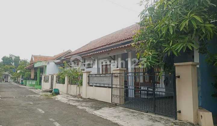 Classic House for Sale, Large Land, Ready to Occupy in Ngemplak Boyolali 2
