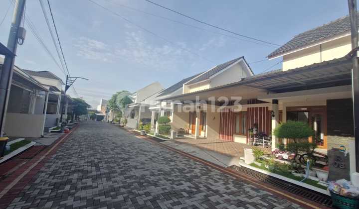Dijual Rumah Cluster Di Solobaru Bagus Dan Siap Huni Dekat Mall 2