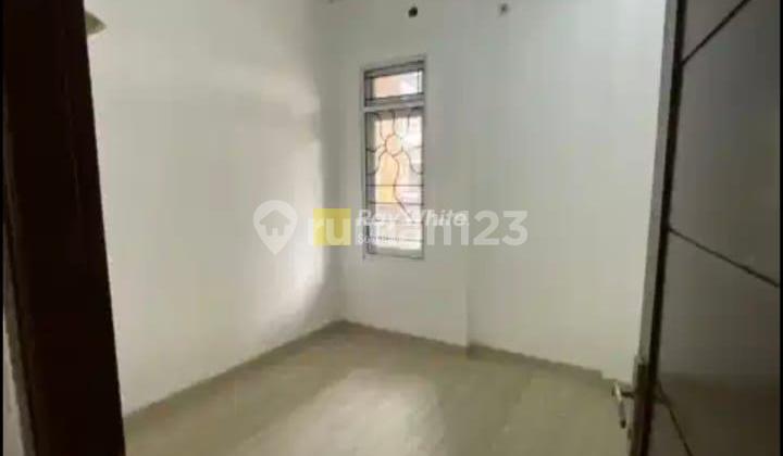 Rumah 2 Lantai Gentan 2