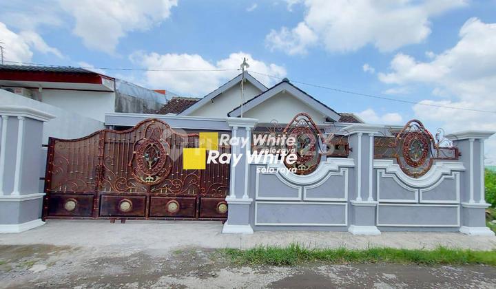 Kadipiro Banjarsari House Ready to Live In Kadipiro Banjarsari House Ready to Live In