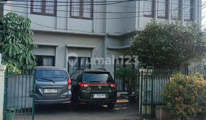 Rumah 2 Lantai Di Jaticempaka Jatiwaringin Pondok Gede Bekasi