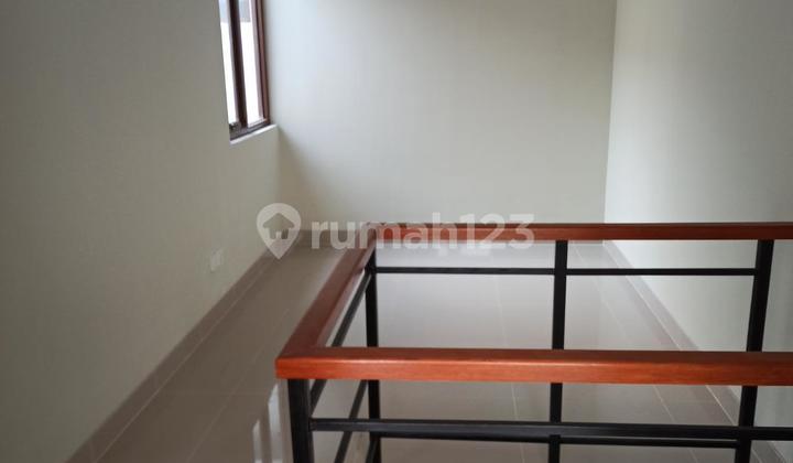 Rumah Siap Huni Di Premier Estate 2, Jatiwarna, Bekasi  2