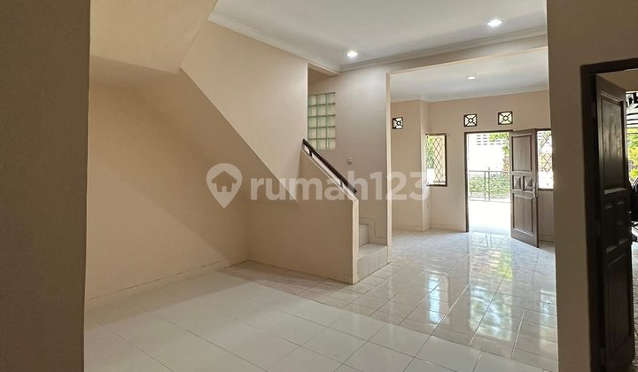Rumah 2 Lantai, Di Galaxy Bekasi Selatan 2