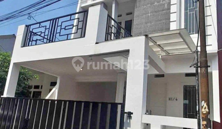 Rumah 2 Lantai Di Pondok Kelapa Jakarta Timur 1