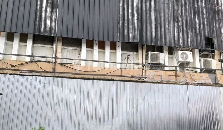 3 Shop House Units (No Partition/Open Space) In The Center Of Tourism And Industrial Area 1