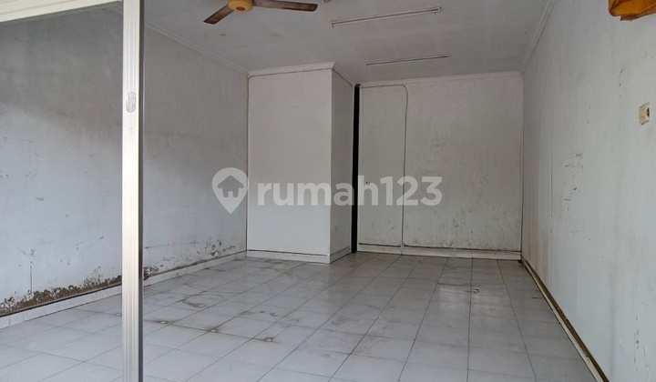 Shop House for Rent – Strategic Location on Tanah Lot By Pass, Munggu. 2