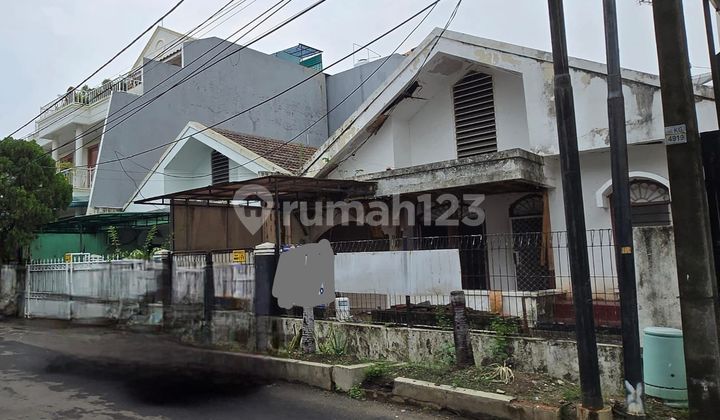 For Sale Old House Janur Kuning Kelapa Gading