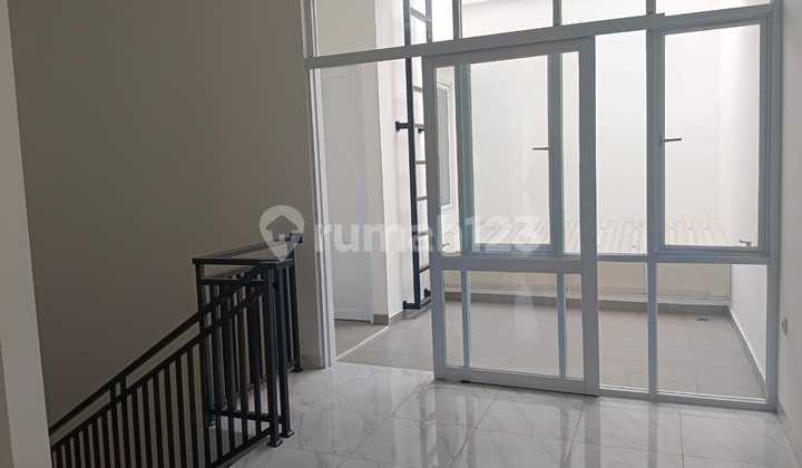 Dijual Rumah Kelapa Hibrida. Kelapa Gading. Jakarta Utara 2