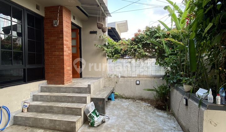 Rumah Baru Renov! Siap Huni ! Udara Sejuk! 2