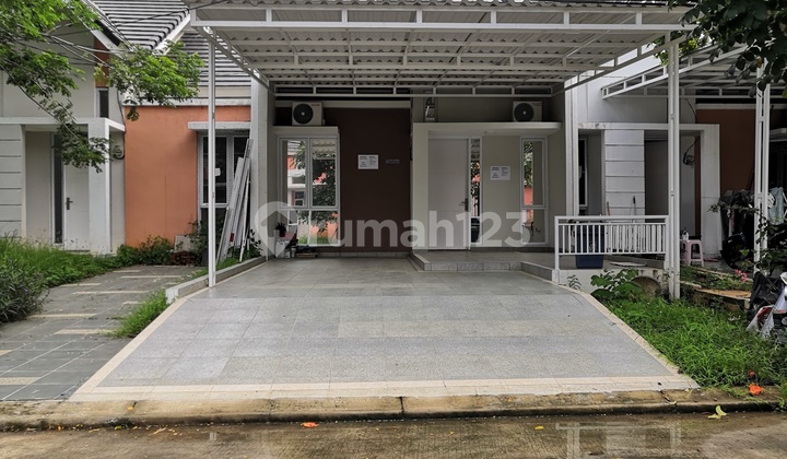 Cuma 8 Menit ke Summarecon Crown Gading! Jual Cepat Rumah Siap Huni Jual Bu