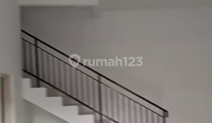 For Sale Nice House In Jelambar Latumenten. West Jakarta 2