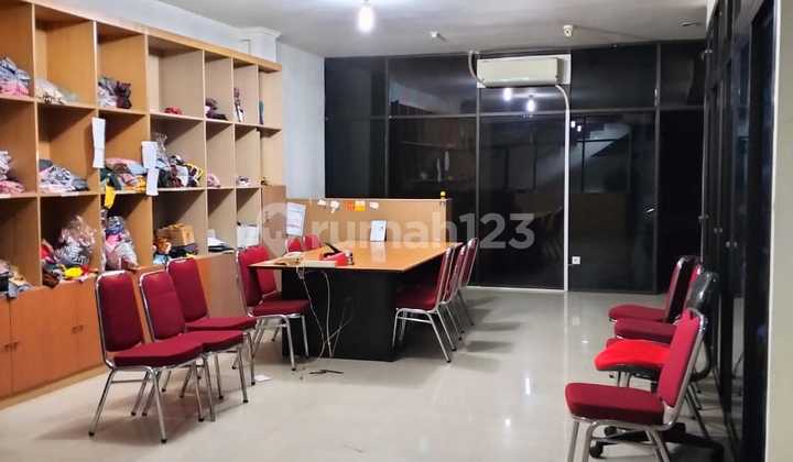 Dijual Ruko Gandeng 5 Unit Pinggir Jalan Jembatan Tiga Jakarta Utara