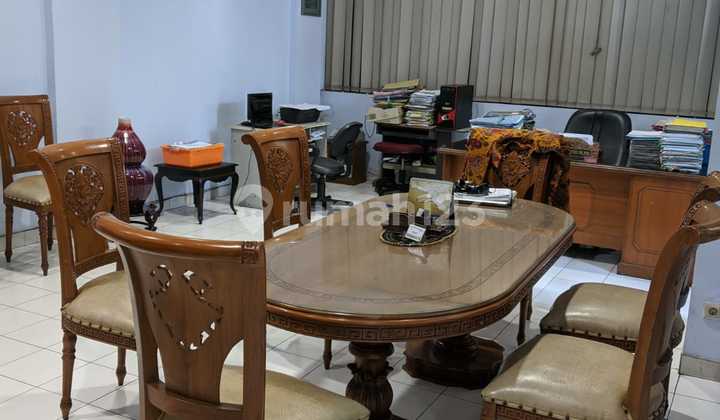 For Sale: Multi-Purpose Shop/Office Building on Jl. Kopi Roa Malaka 1