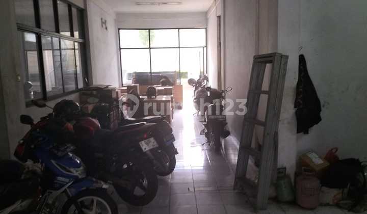 Dijual Rumah Tua Hitung Tanah Jl. Pintu Besi Pasar Baru Jakarta Pusat