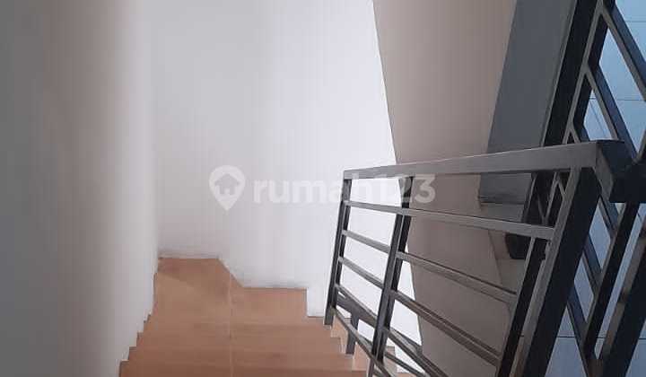 Dijual Rumah Minimalis Cendrawasih Cengkareng Jakarta Barat 2