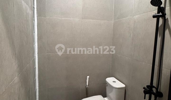 [QuickSale] House Near Pamulang Toll Road House 2