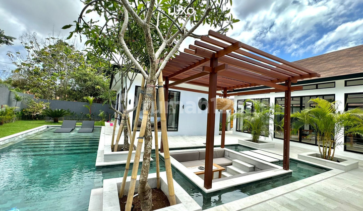 Pecatu Central City Villa Fully Furnished Ready to Occupy