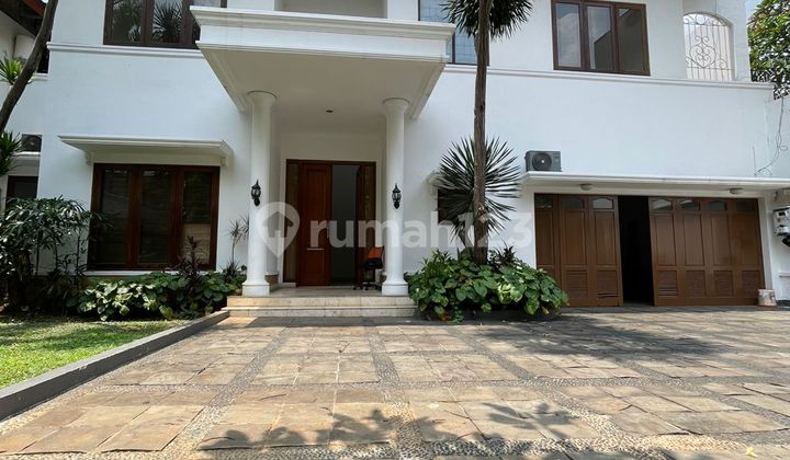Dijual Murah Rumah Mewah Di Area Kemang Jakarta Selatan, Ada Kolam Renang, Taman Depan Belakang, Jalan Lebar, Lokasi Tenang Dan Bebas Banjir Dijual Murah Rumah Mewah Di Area Kemang Jakarta Selatan, Ada Kolam Renang, Taman Depan Belakang, Jalan Lebar, Lokasi Tenang Dan Bebas Banjir