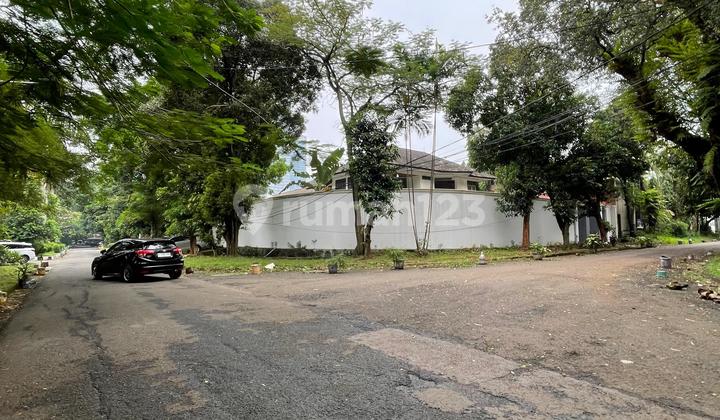 For Sale Cheap Old House Land Calculation In Kebayoran Baru South Jakarta, Near RI 1, Near SCBD, Wide Road, Quiet Location And Flood-Free