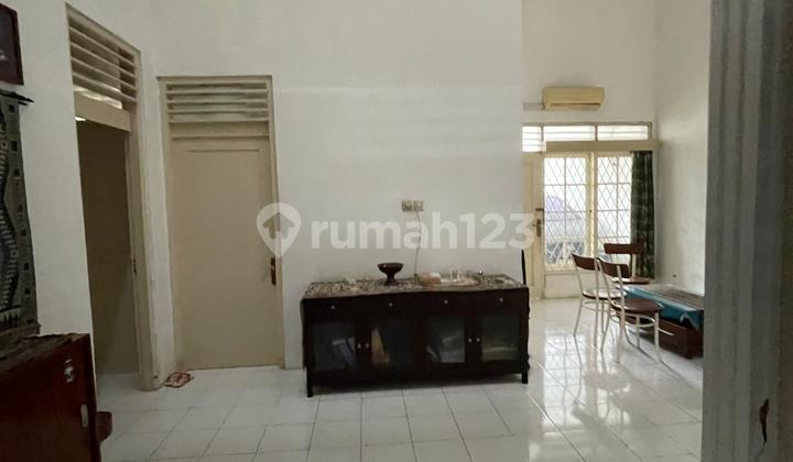 Dijual Murah Rumah Di Duren Tiga Jakarta Selatan, Hadap Timur, Tidak Pernah Banjir, Jalan Lebar, Lokasi Tenang.