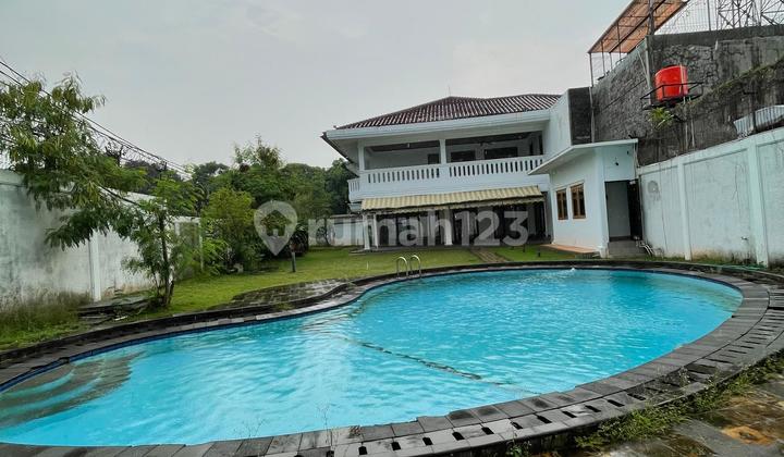 Luxury House For Sale Cheap In Kemang South Jakarta, Front And Back Garden, Access For 4 Cars And Flood-Free