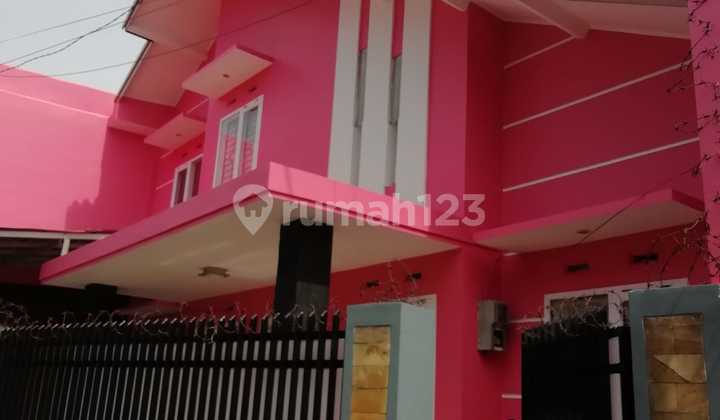 Kos-Kosan Pink Letak Strategis di Dago Bandung Kos-Kosan Pink Letak Strategis di Dago Bandung