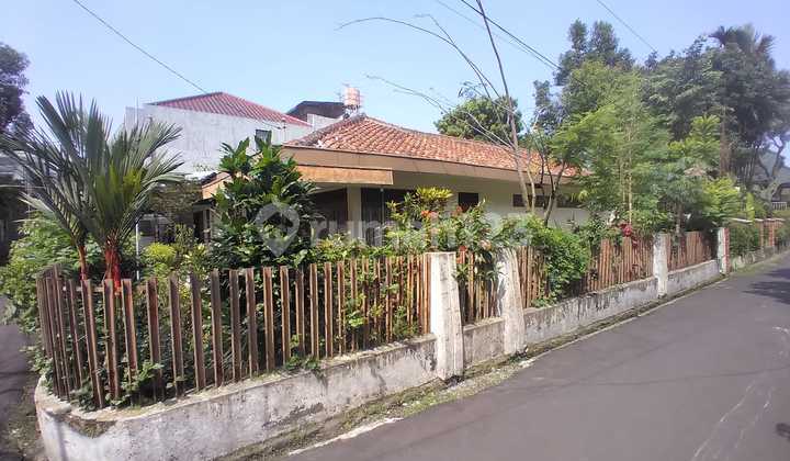 Rumah Asri di Komplek Sekelimus, Soekarno Hatta, Bandung Rumah Asri di Komplek Sekelimus, Soekarno Hatta, Bandung