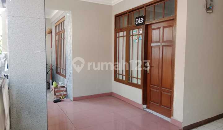 Rumah 2 Lantai di Jupiter Barat Margahayu Raya Barat