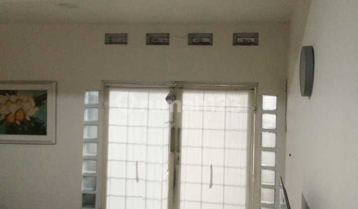 Rumah Cantik 2 Lantai di Pusat Kota Bandung 2