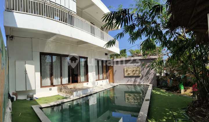 Disewakan Villa Nyaman Siap Huni Lokasi Strategis di Pererenan, Badung 2