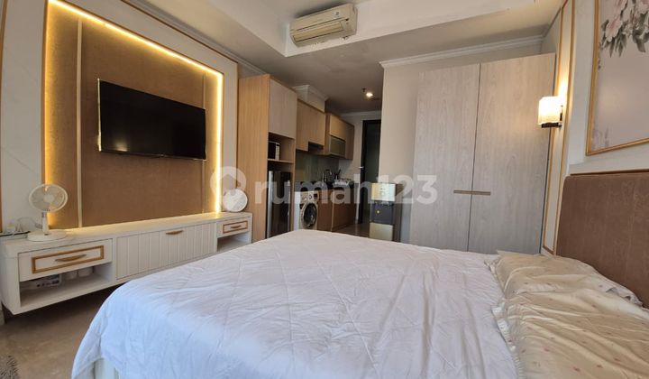 Fine Studio Room Menteng Park Residence Full Furnished 2