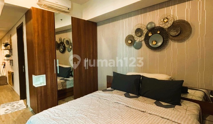 Cozy Studio Room at Kemang Village Apartment 2