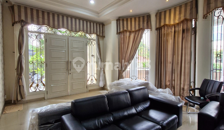 Gatot Subroto Area, Dijual Rumah Dalam Cluster, 5 Kamar Tidur 2
