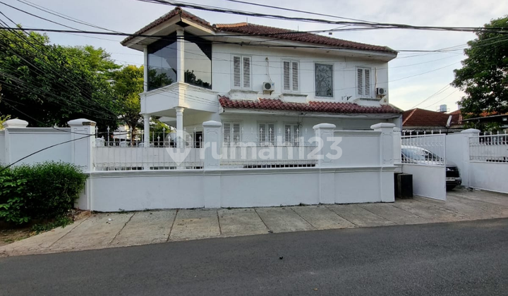 Jual/sewa, Cipete Dekat Antasari Kemang, Rumah 2 Lantai