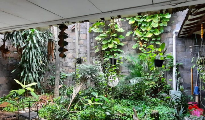 Jual, Simprug Garden, Dalam Cluster, Rumah Lama 2