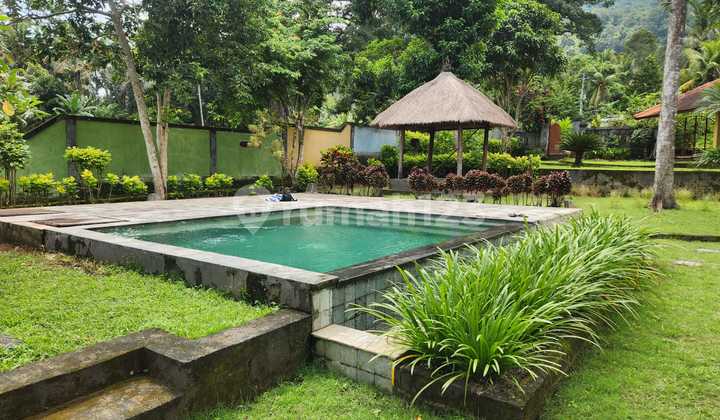 SIDEMEN FREEHOLD VILLA