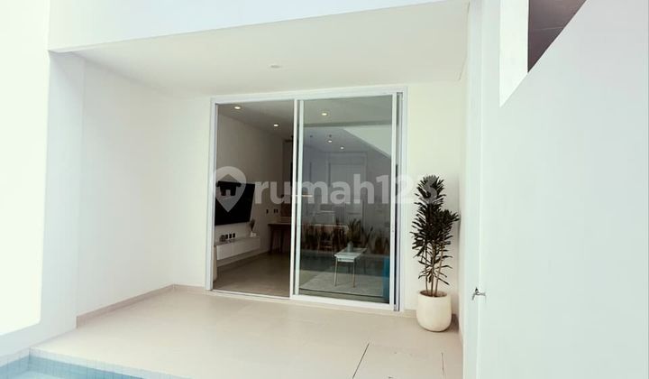 VILLA WITH NEW BUILDING IN SEMINYAK NEAR THE BEACH