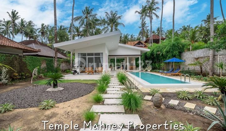 EXECUTIVE BEACH VILLA IN CANDI DASA, KARANGASEM EXECUTIVE BEACH VILLA IN CANDI DASA, KARANGASEM