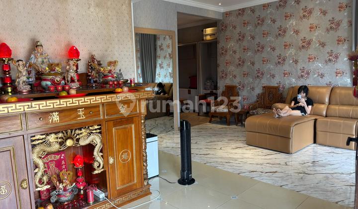 Modern House in Bogor Nirwarna Residence Cluster Tirtanirwarna 2