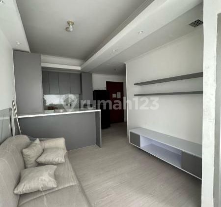 Apartemen Sudirman Park - 2 Kamar Tidur Furnished Bagus
