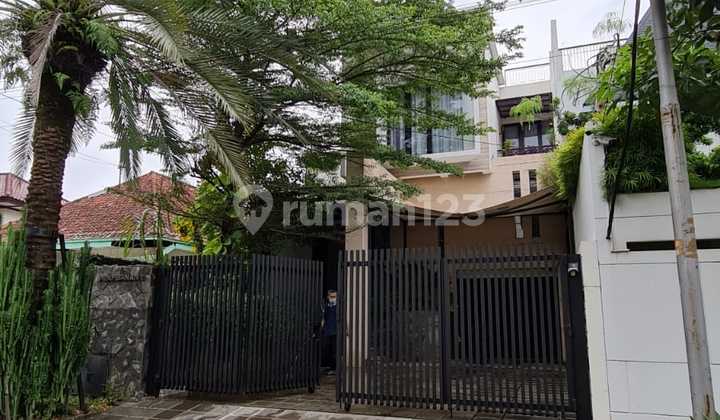 Rumah Menteng Jakarta Pusat - Bagus di Jl. Prambanan No.14, Pegangsaan, Menteng, Kota Jakarta Pusat, DKI Jakarta, Indonesia, 10320, Menteng