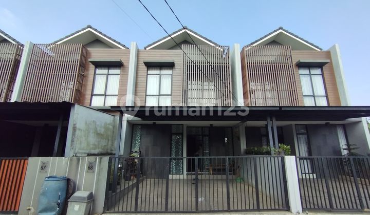 Minimalist Cluster and Furnished at Grand Residence City Setu Bekasi 1