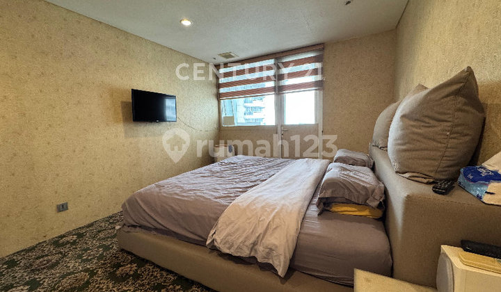 Springhill Royale 2+1 Apartment Kemayoran 2