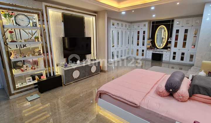 Town House Springhill Golf Residences Kemayoran