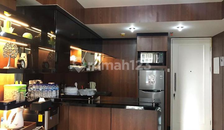 Dijual Apartemen Landmar lantai 3 hadap taman sudah ada furnished