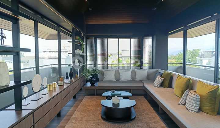 Dijual hunian exclussive Summarecon Bandung Fully Furnish siap huni dengan kolam renang Dijual hunian exclussive Summarecon Bandung Fully Furnish siap huni dengan kolam renang