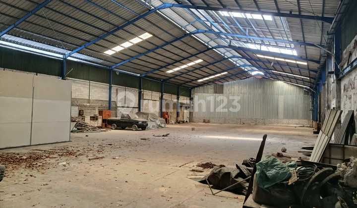 Warehouse for Rent in the Leuwi Gajah Baros Warehouse Area, South Cimahi