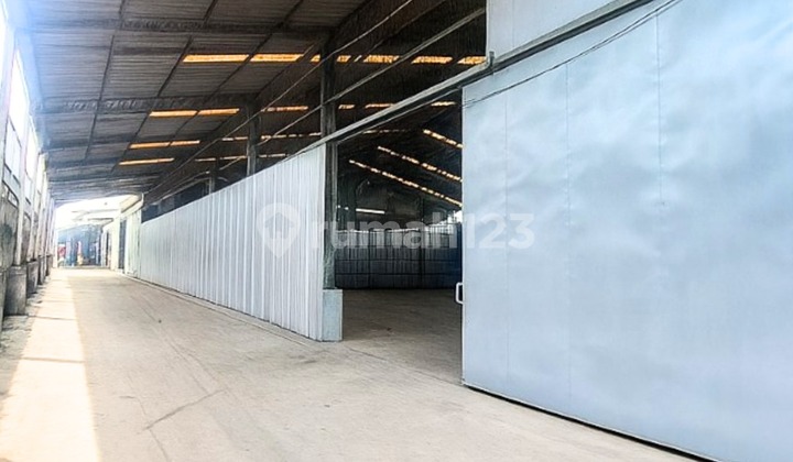 Ex Factory Warehouse for Light Industry at Km 16 Daan Mogot, West Jakarta