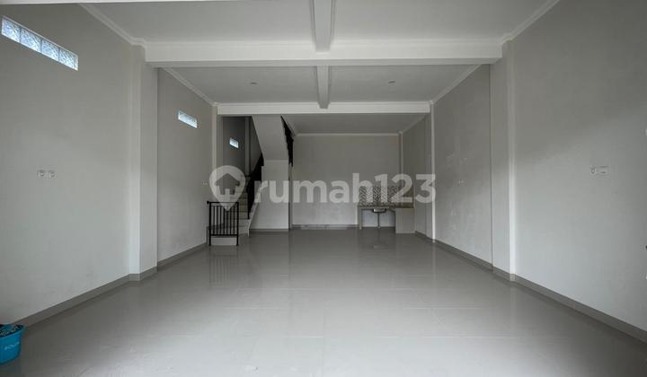 4-Storey Corner Shop House in Poris Indah, Tangerang. 2
